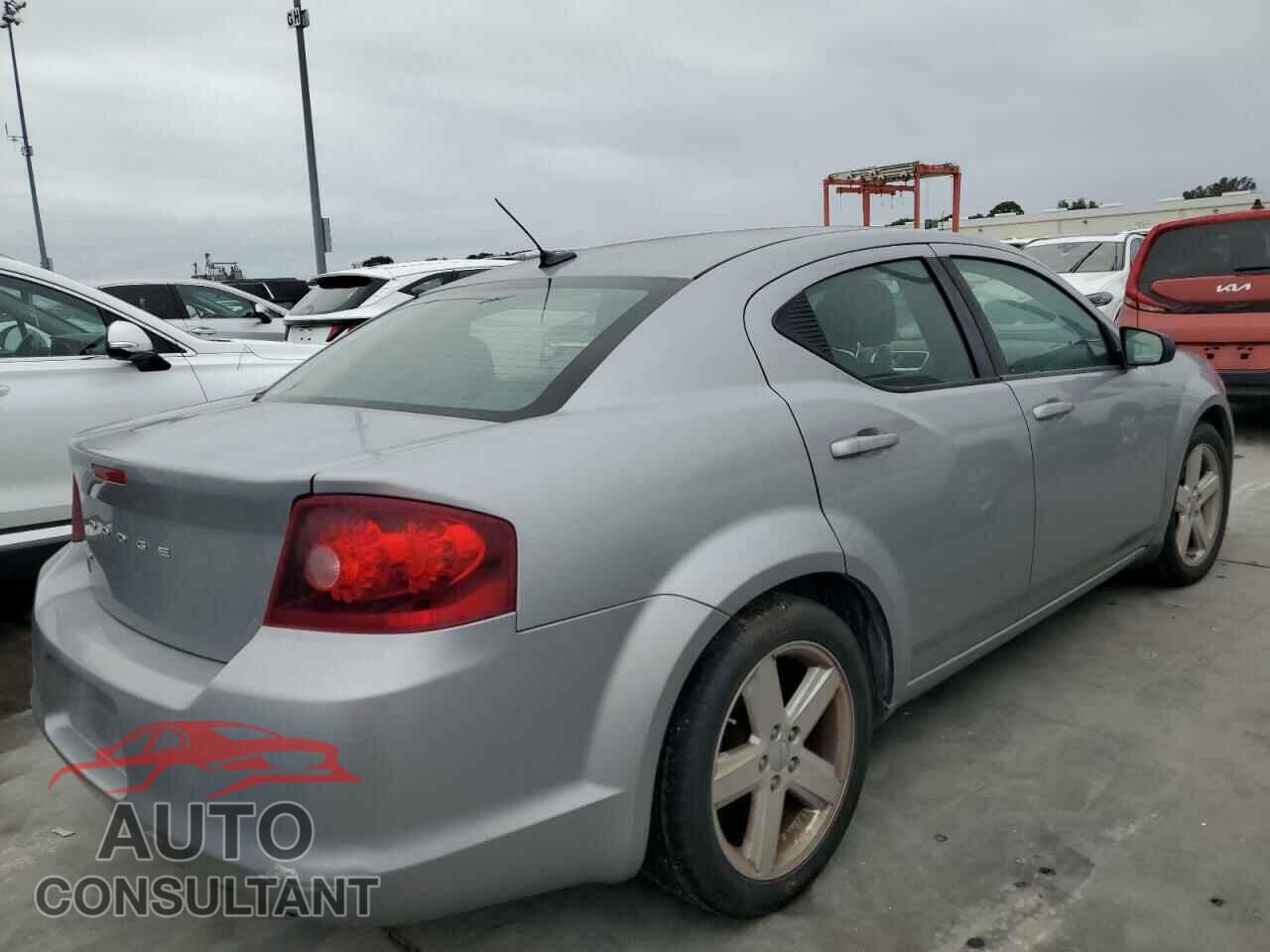 DODGE AVENGER 2013 - 1C3CDZABXDN648626