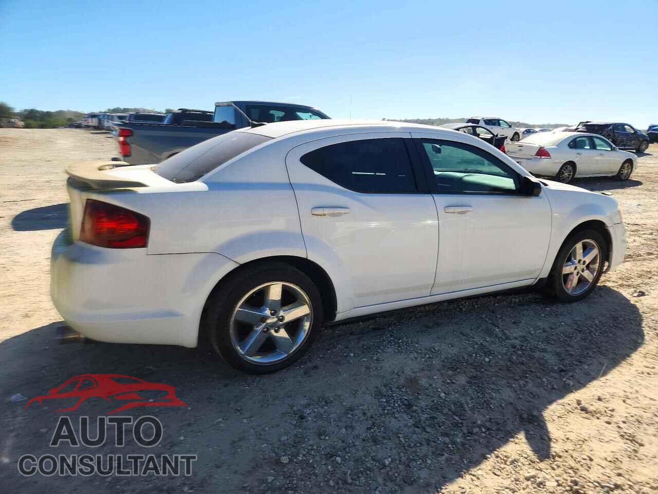 DODGE AVENGER 2013 - 1C3CDZAB2DN565322