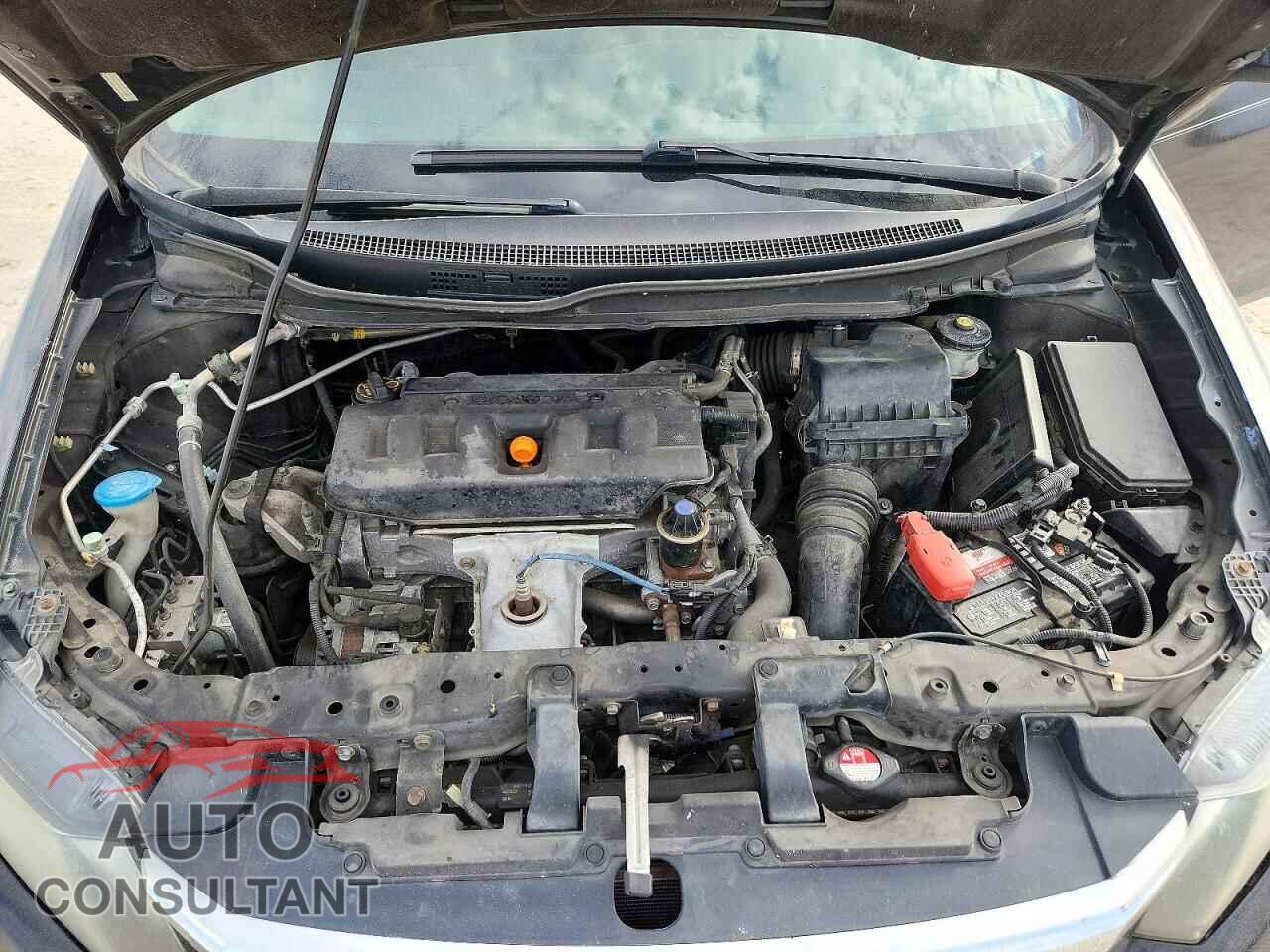 HONDA CIVIC 2012 - 2HGFB2F98CH505405