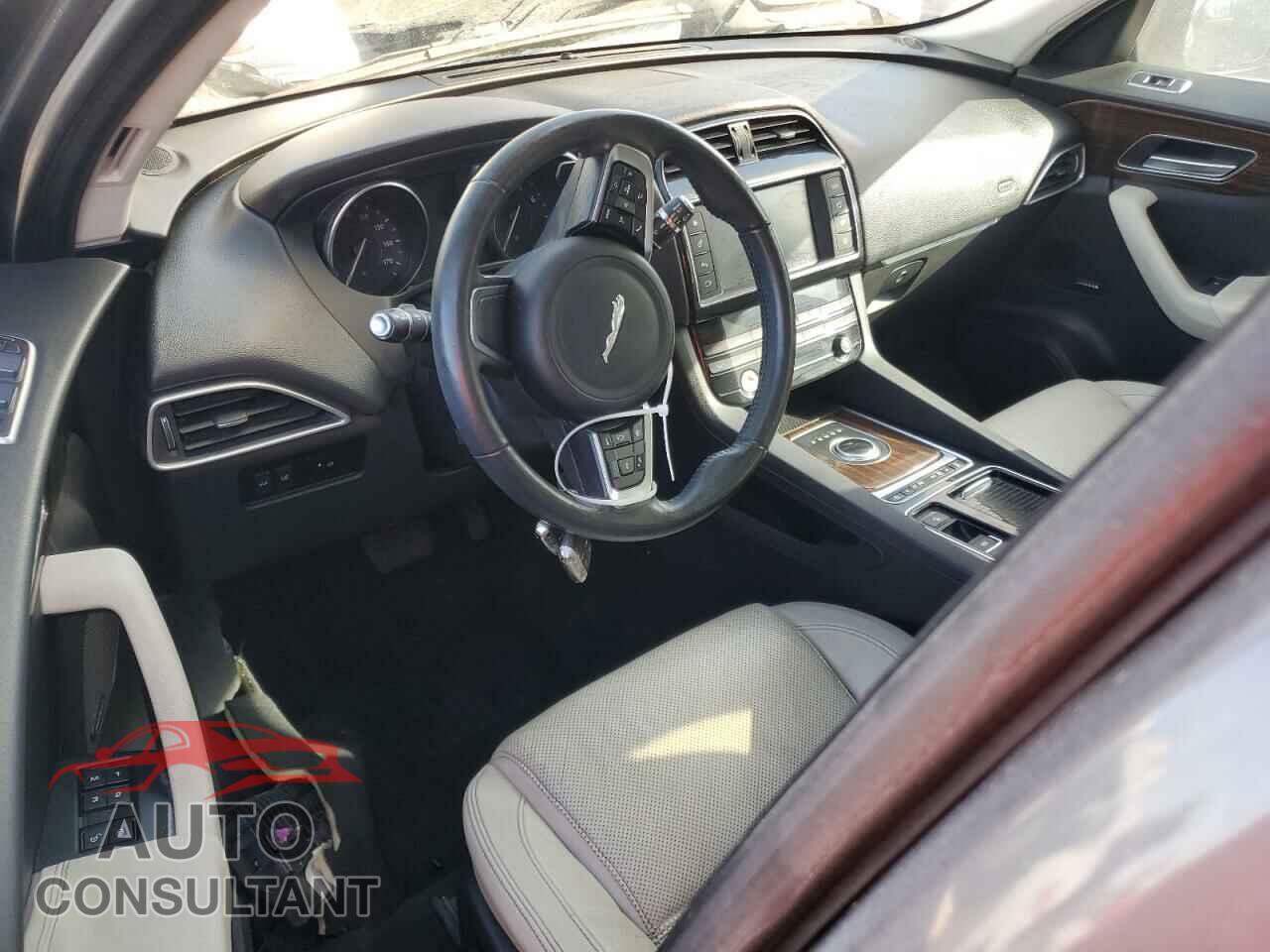 JAGUAR F-PACE 2018 - SADCK2FX3JA290872