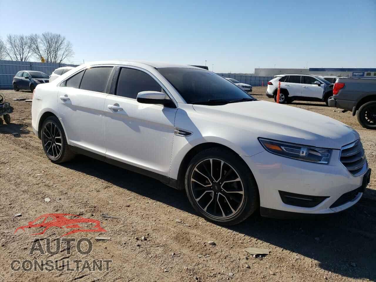 FORD TAURUS 2017 - 1FAHP2E85HG118725