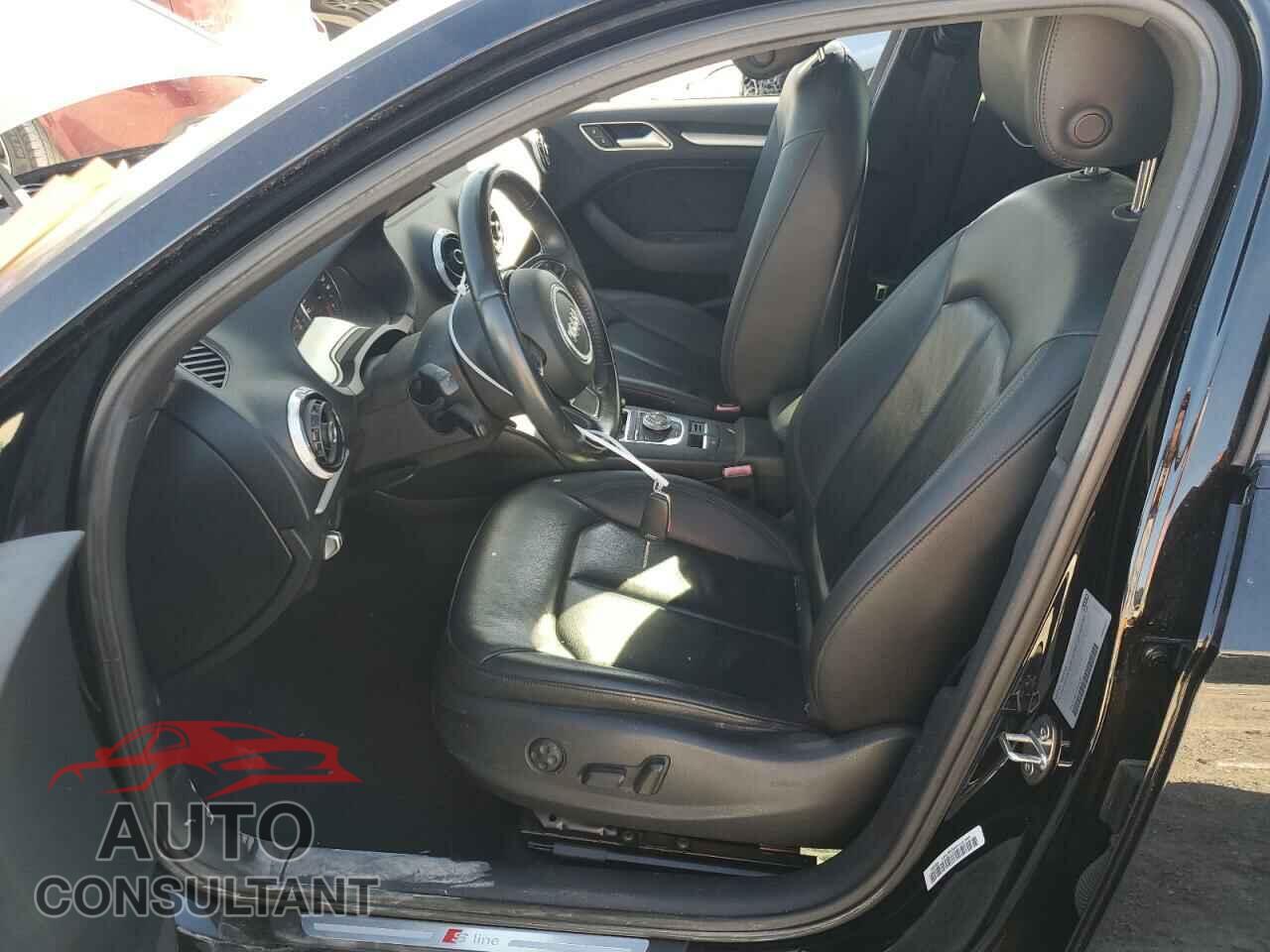 AUDI A3 2016 - WAUA7GFF7G1045670