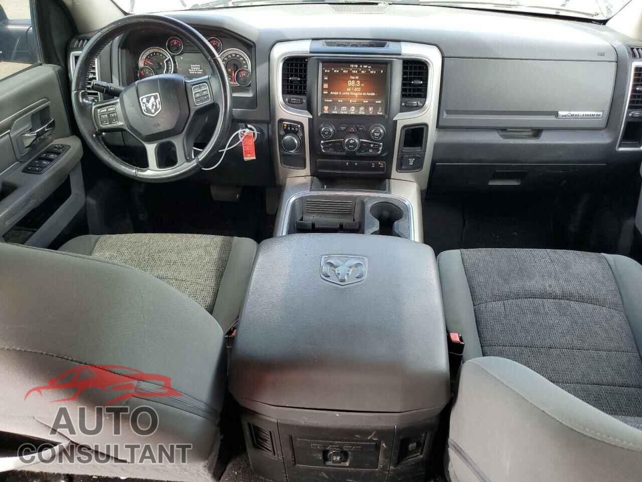 RAM 1500 2017 - 1C6RR6LG8HS847039