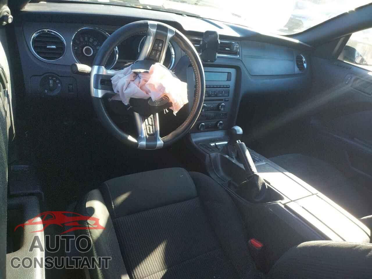 FORD MUSTANG 2014 - 1ZVBP8CF9E5229111