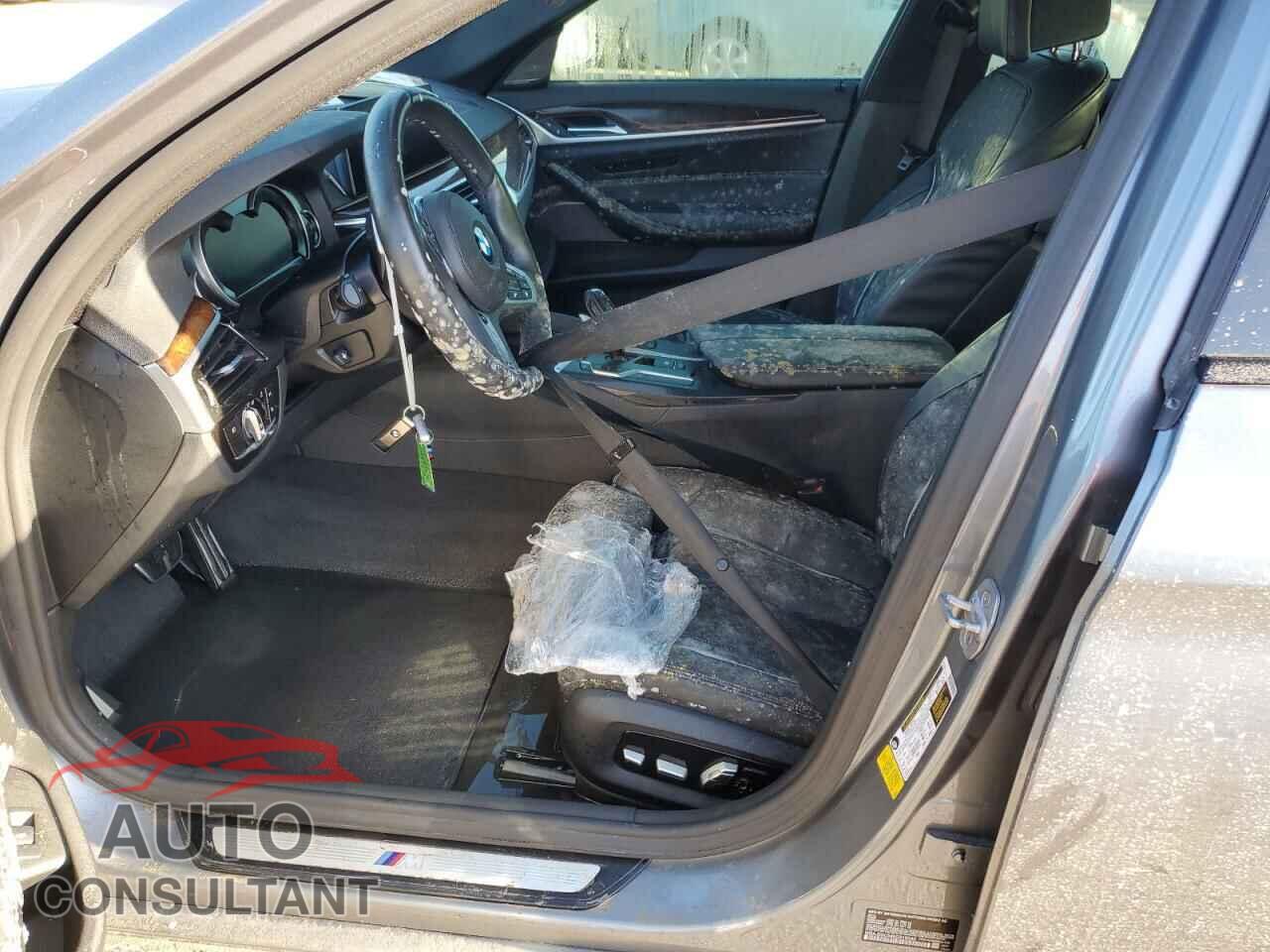 BMW 5 SERIES 2019 - WBAJE5C54KG919940