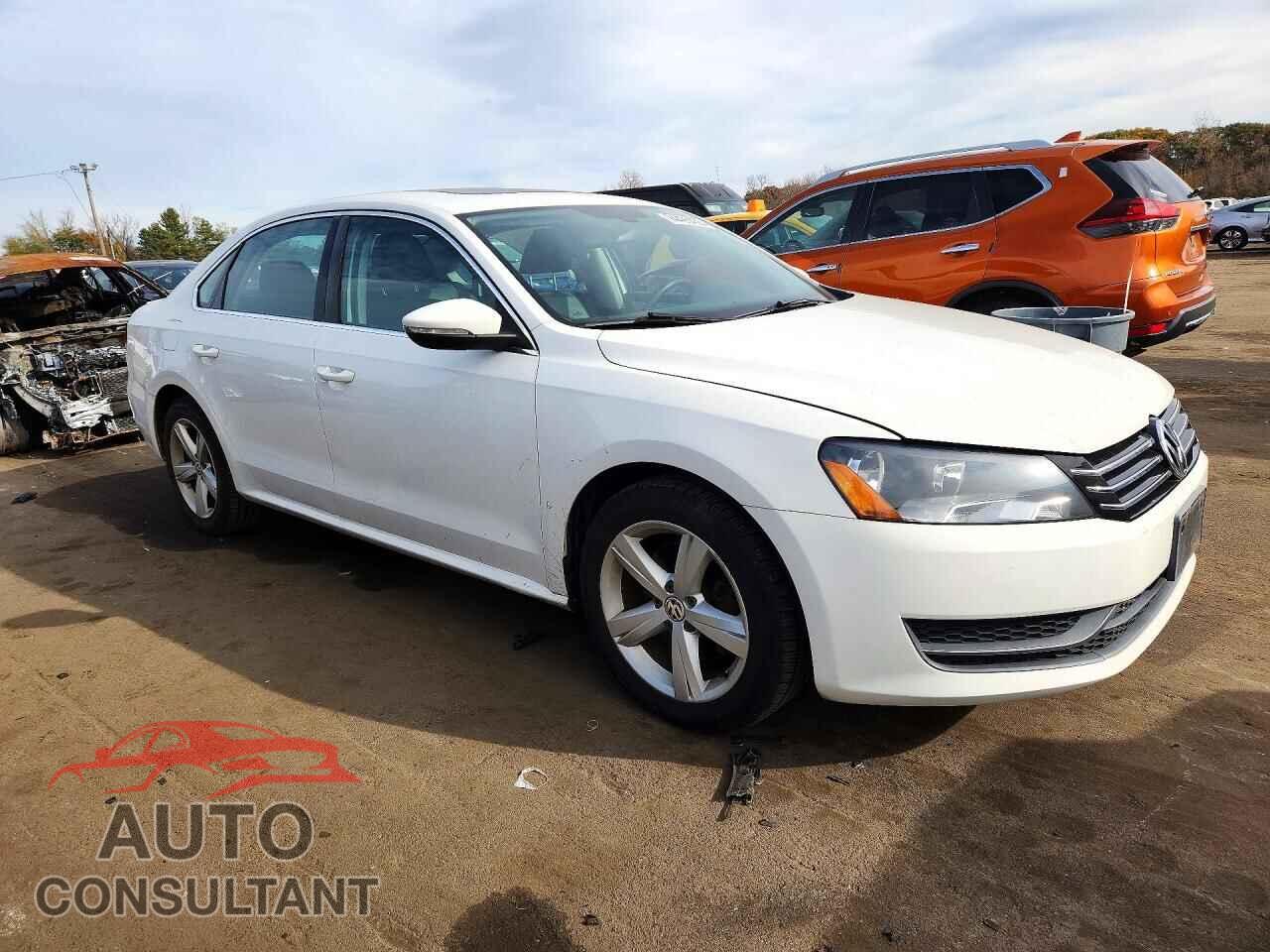 VOLKSWAGEN PASSAT 2012 - 1VWBP7A3XCC039815
