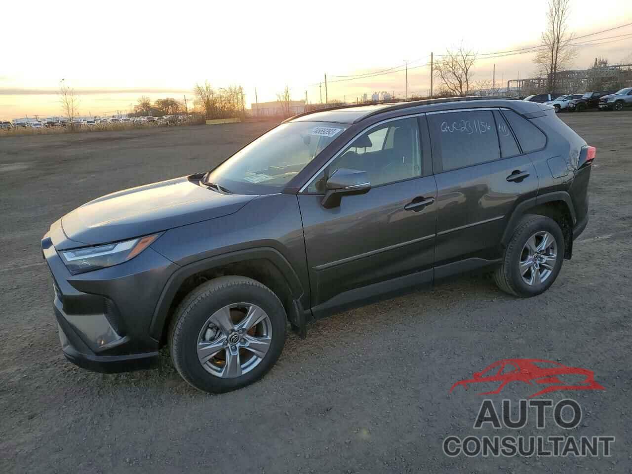 TOYOTA RAV4 2022 - 2T3R1RFV1NC278356