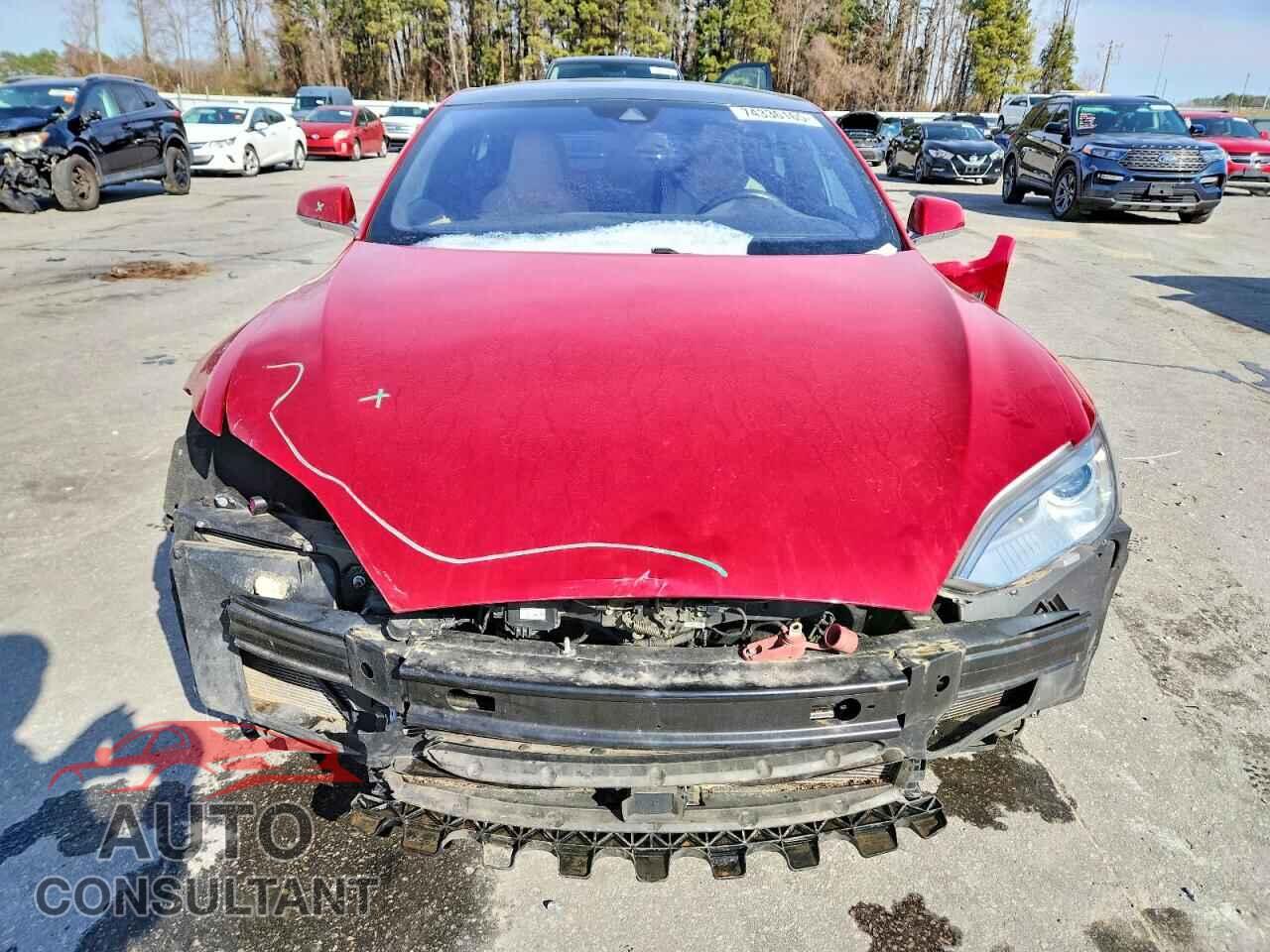 TESLA MODEL S 2015 - 5YJSA1S27FF093183
