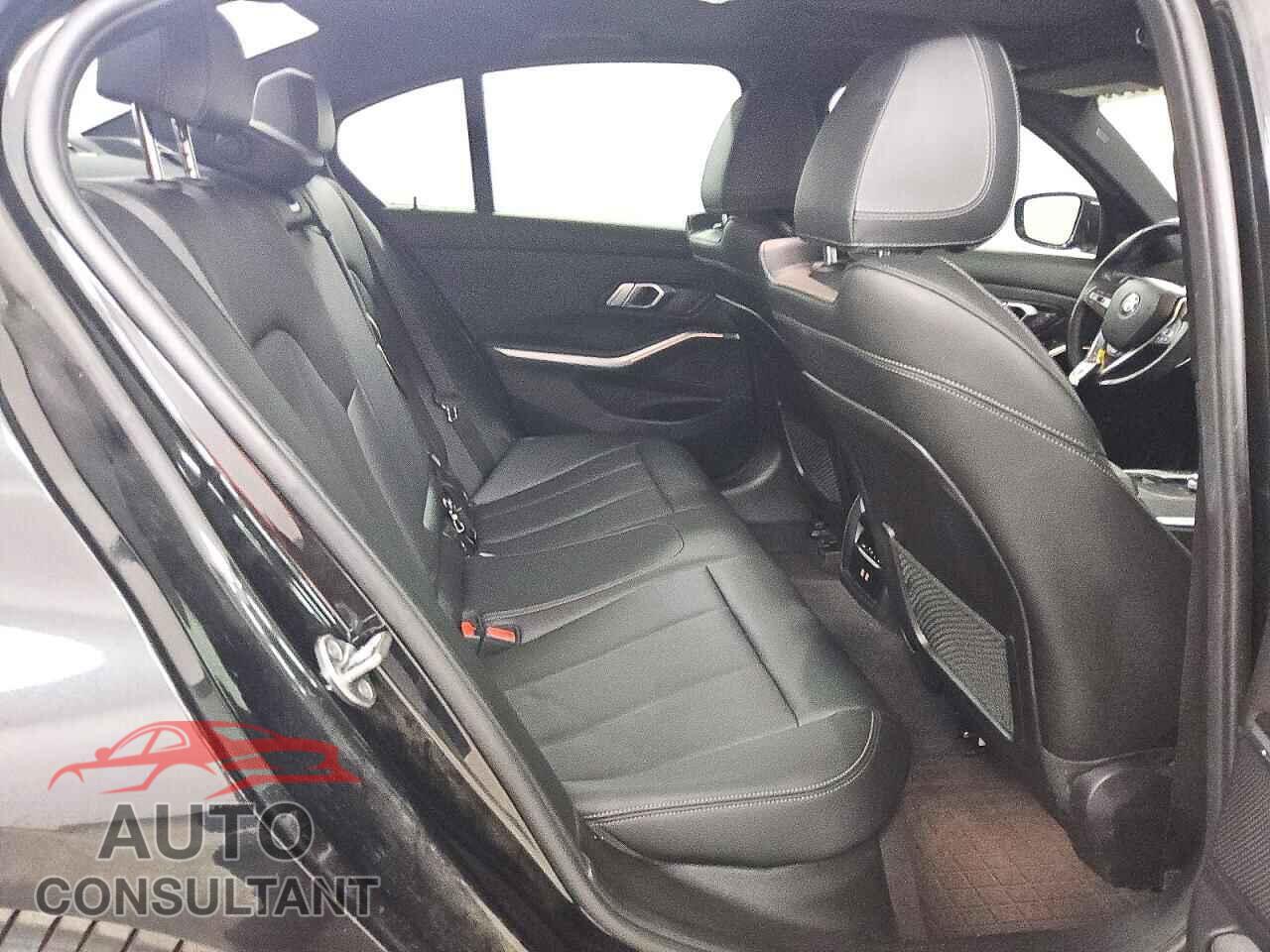 BMW 3 SERIES 2023 - 3MW69FF04P8D58726