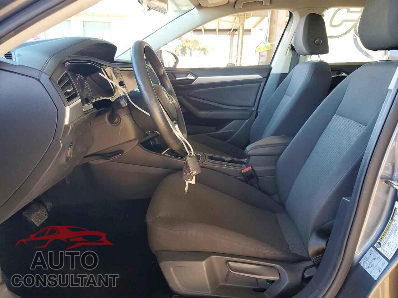 VOLKSWAGEN JETTA 2019 - 3VWC57BU1KM200065