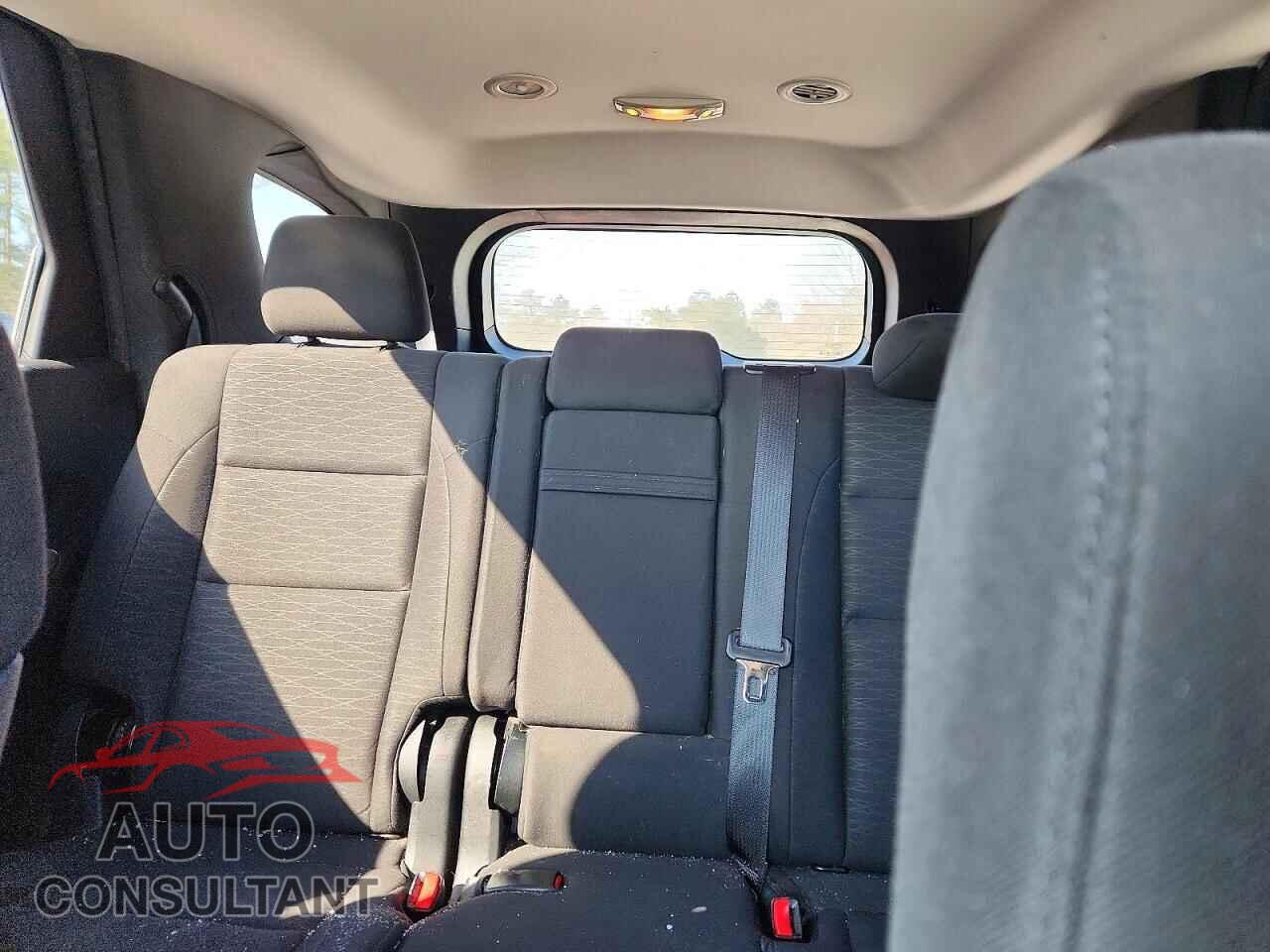 DODGE DURANGO 2018 - 1C4RDJAG1JC101657