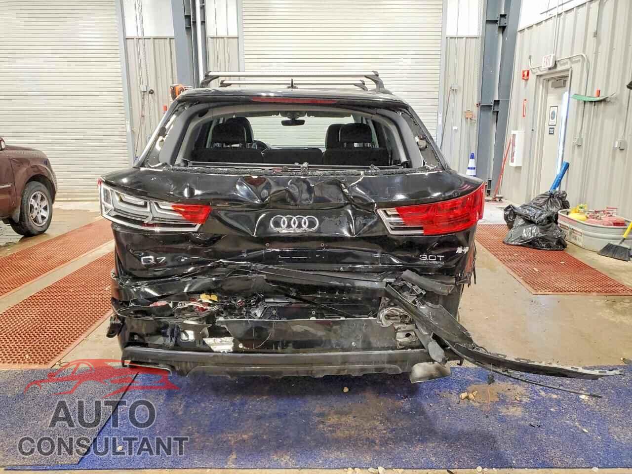 AUDI Q7 2017 - WA1VAAF7XHD028366