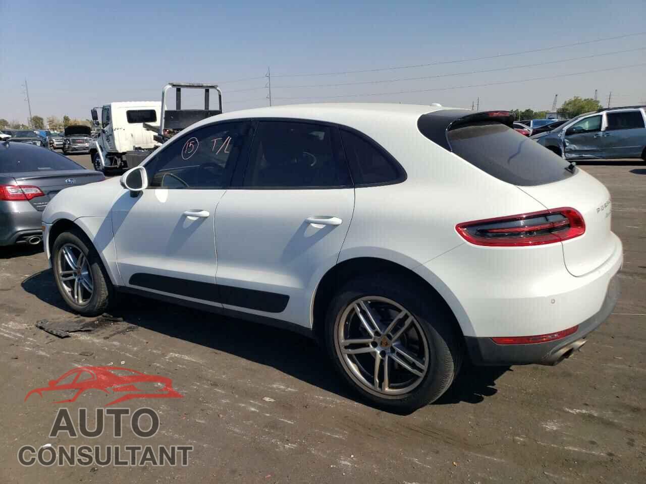 PORSCHE MACAN 2015 - WP1AB2A59FLB52465