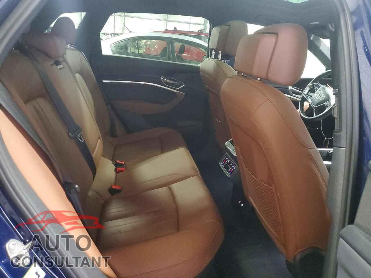 AUDI E-TRON 2022 - WA1AAAGE8NB022651