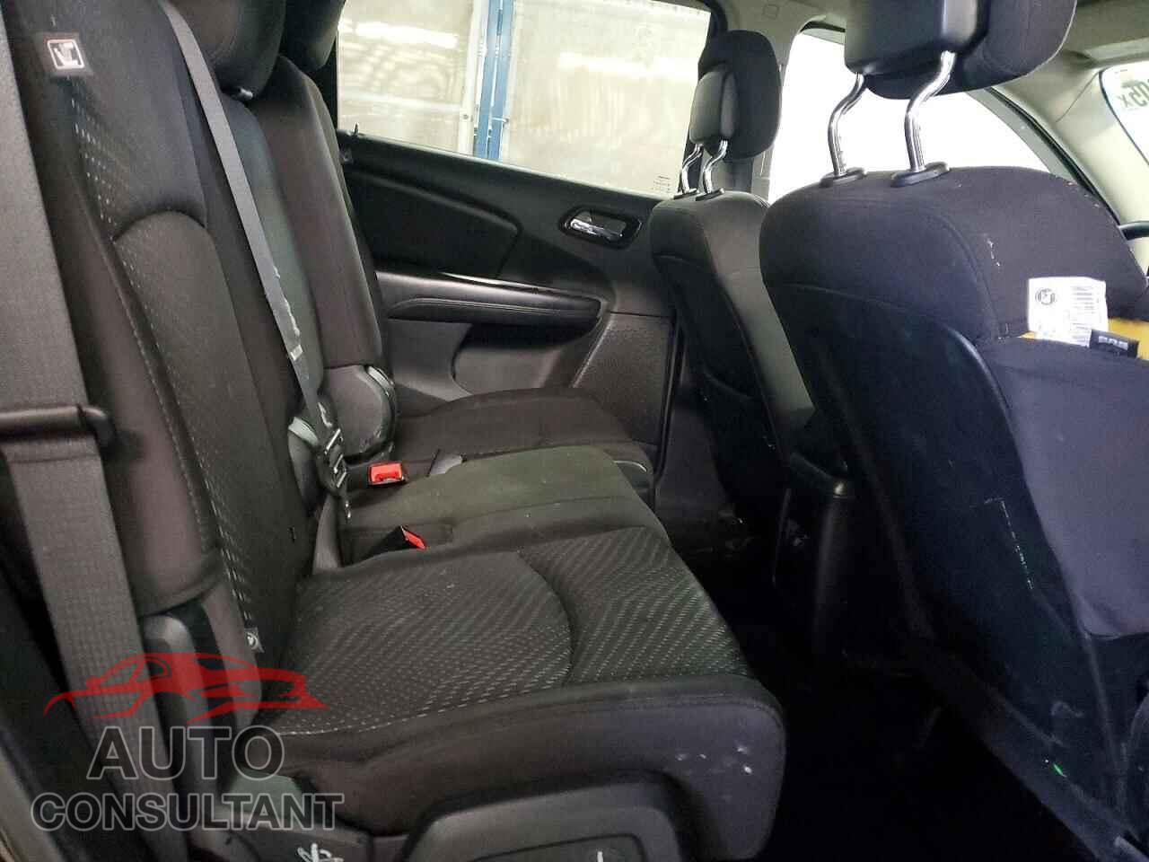 DODGE JOURNEY 2017 - 3C4PDCBG5HT533197