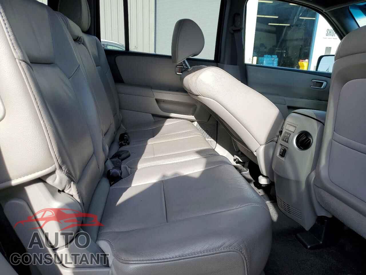 HONDA PILOT 2013 - 5FNYF3H58DB004789