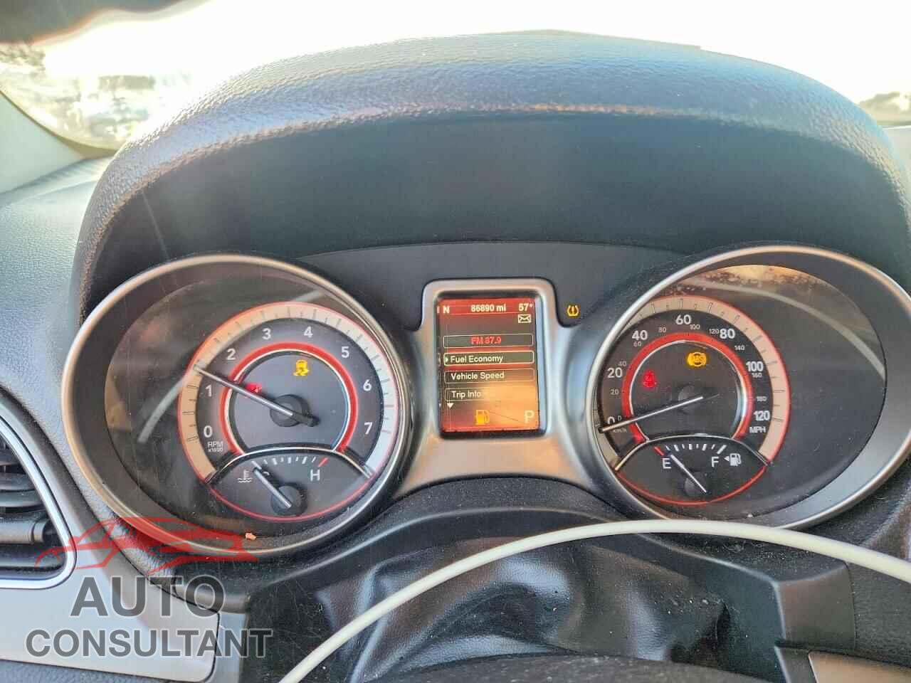DODGE JOURNEY 2015 - 3C4PDCGB3FT697820