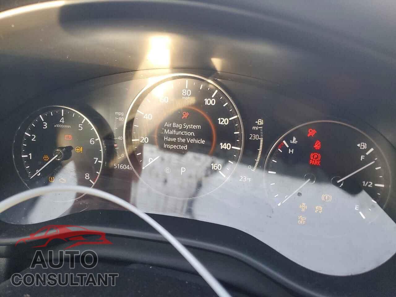 MAZDA 3 2019 - JM1BPBMM3K1123673