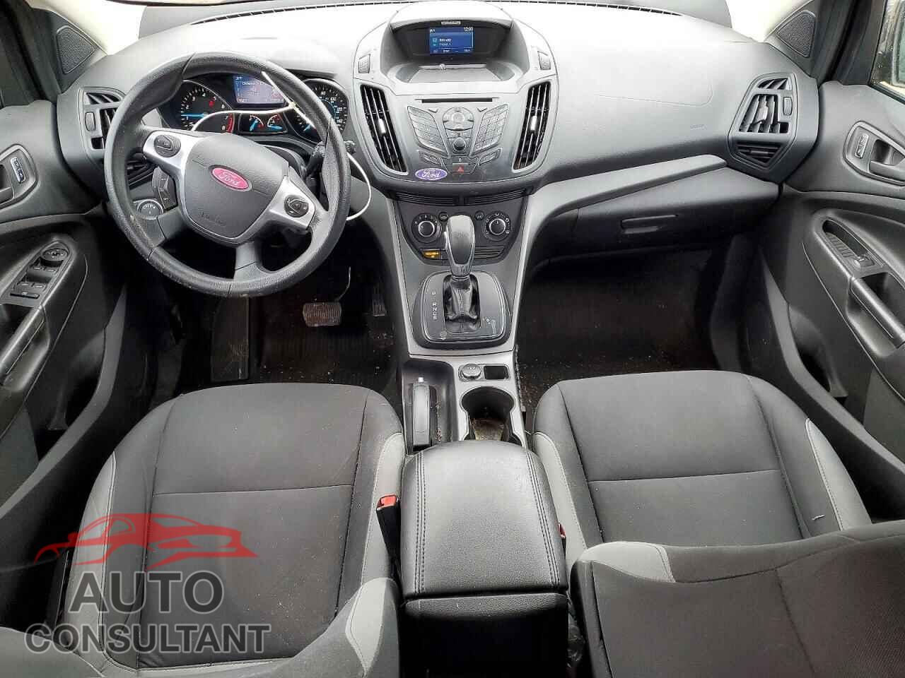 FORD ESCAPE 2015 - 1FMCU0F77FUC01977