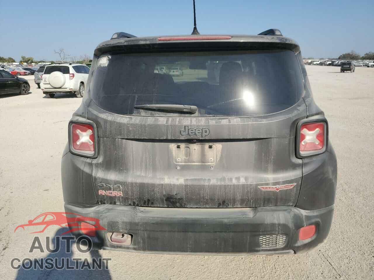 JEEP RENEGADE 2017 - ZACCJBCB0HPG15270