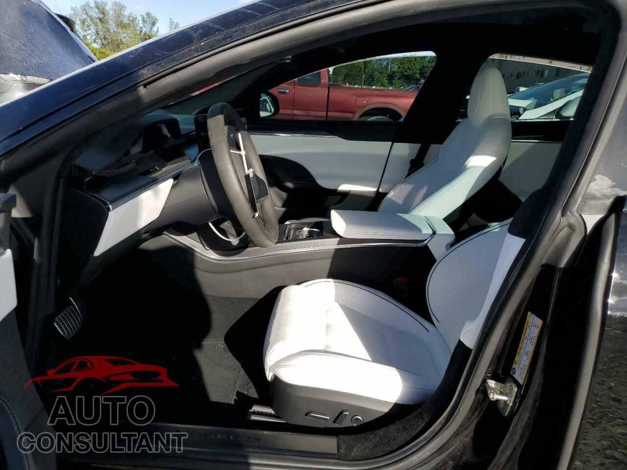 TESLA MODEL S 2023 - 5YJSA1E64PF513465