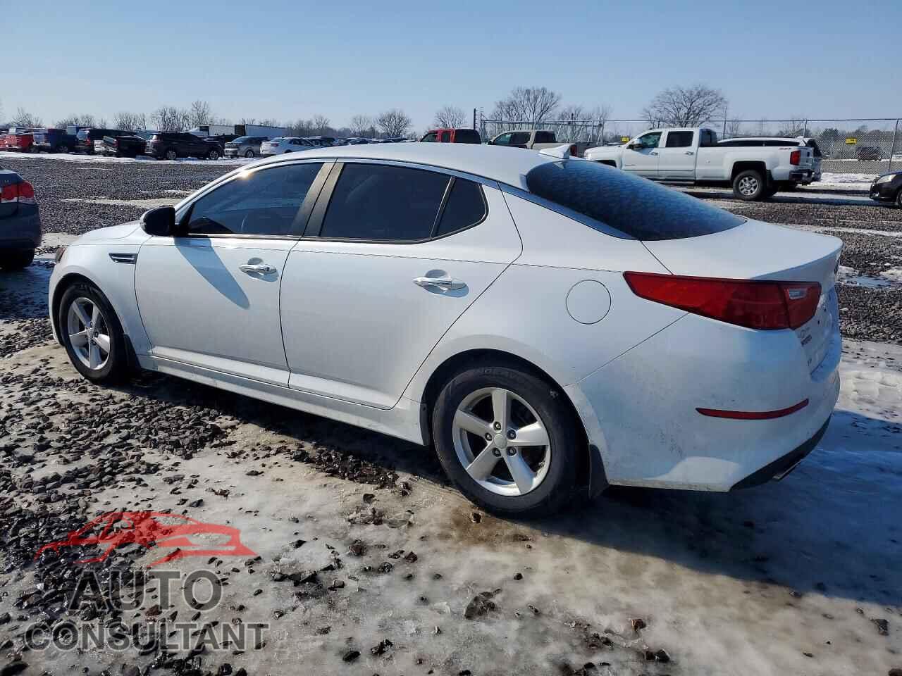 KIA OPTIMA 2015 - KNAGM4A70F5647027