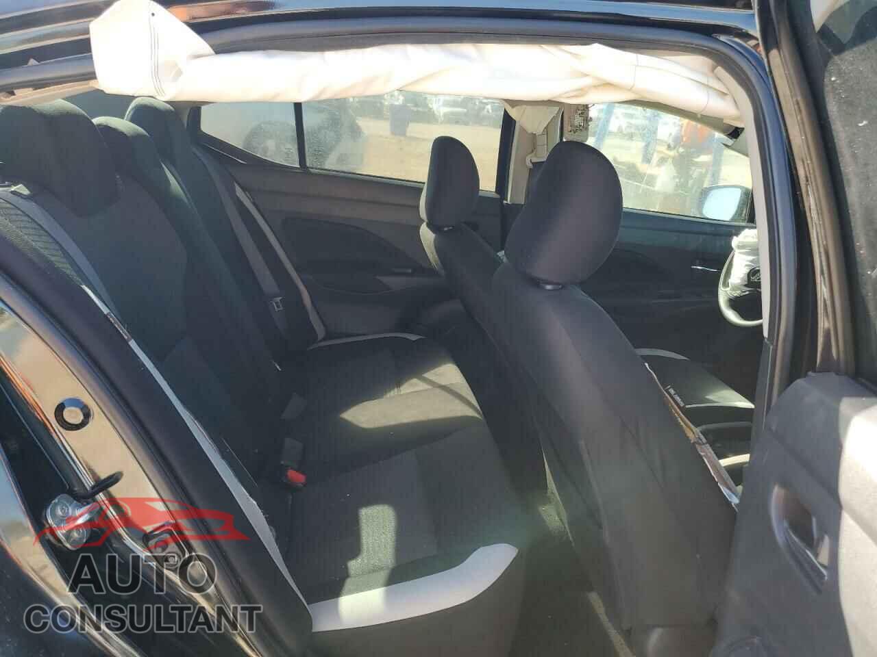 NISSAN VERSA 2021 - 3N1CN8EVXML856404
