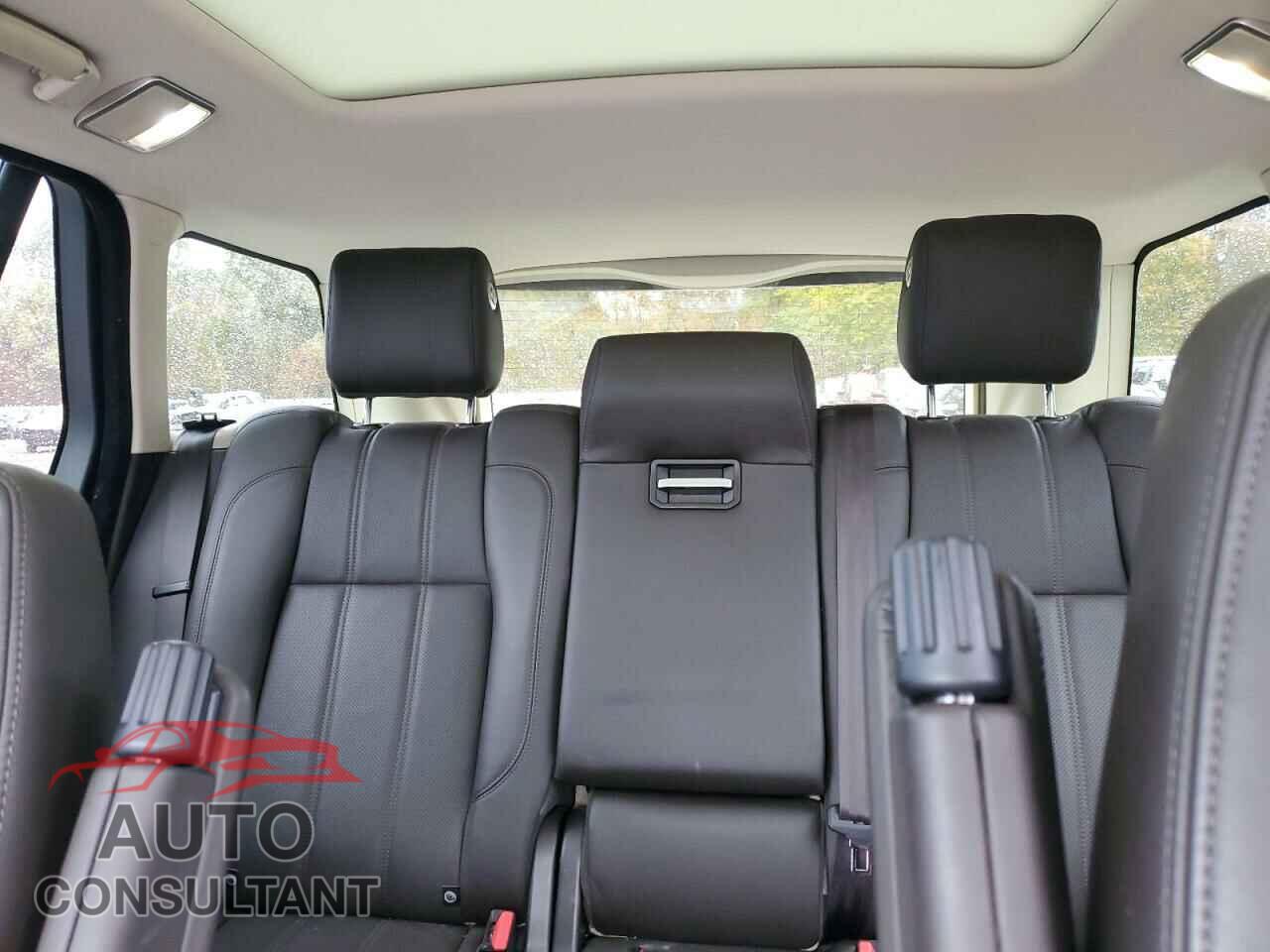 LAND ROVER RANGEROVER 2017 - SALGS2FV7HA354653