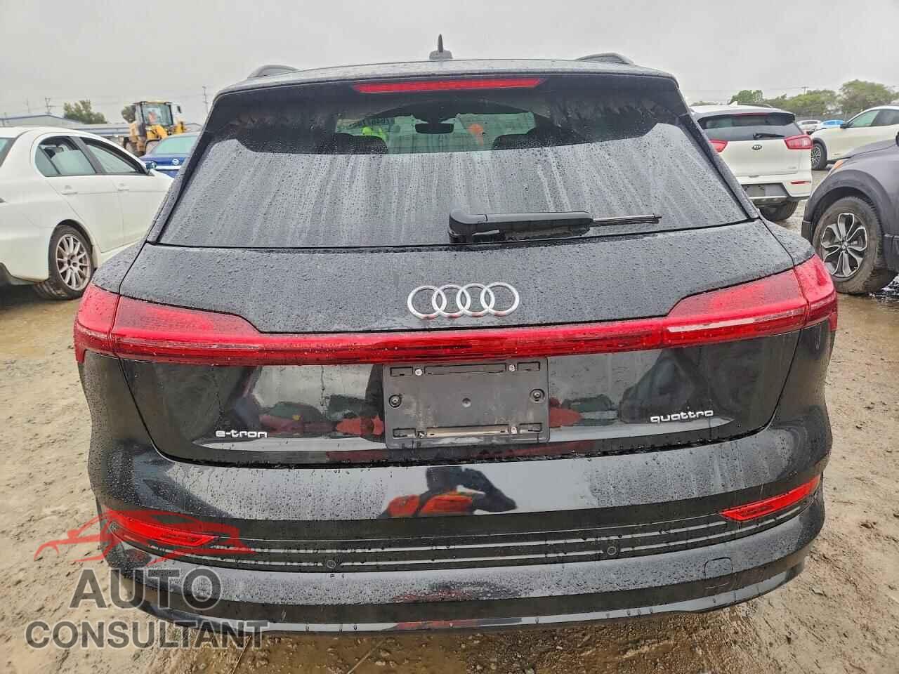 AUDI E-TRON 2021 - WA1AAAGE8MB018548