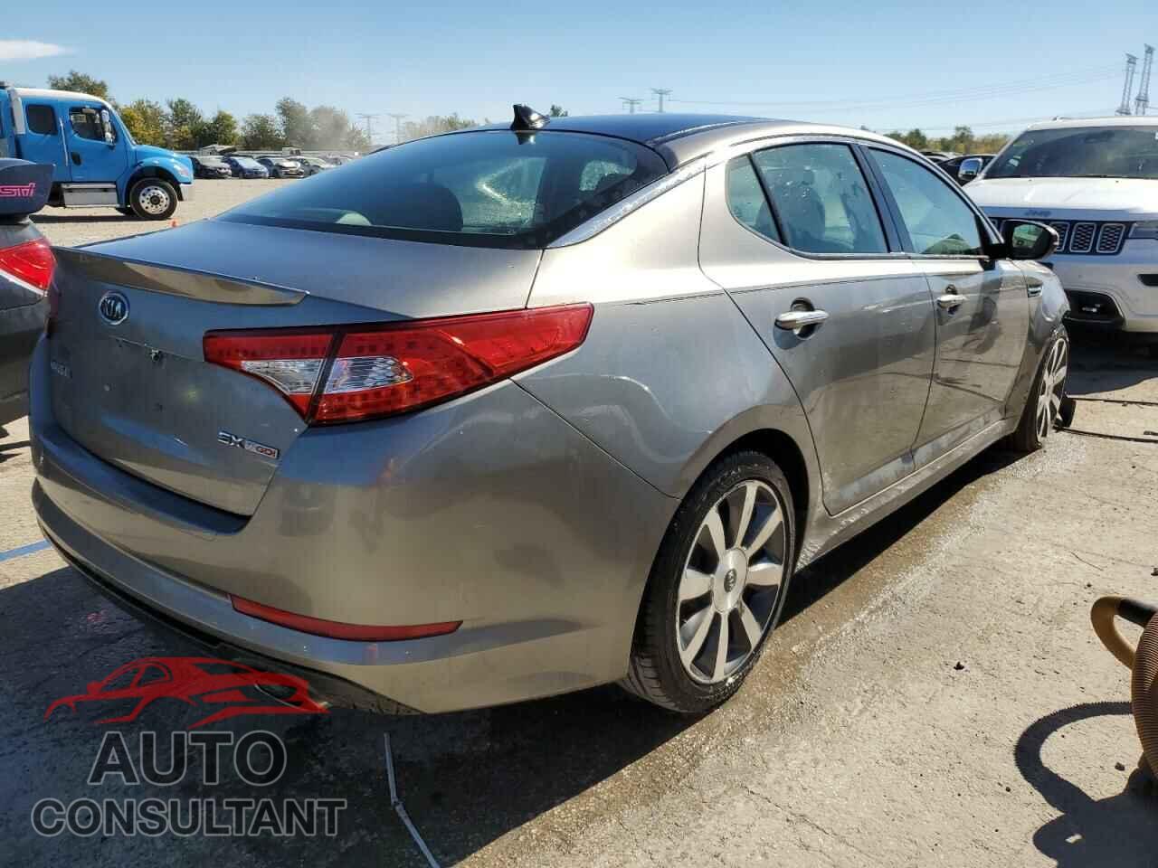 KIA OPTIMA 2012 - 5XXGR4A65CG075696