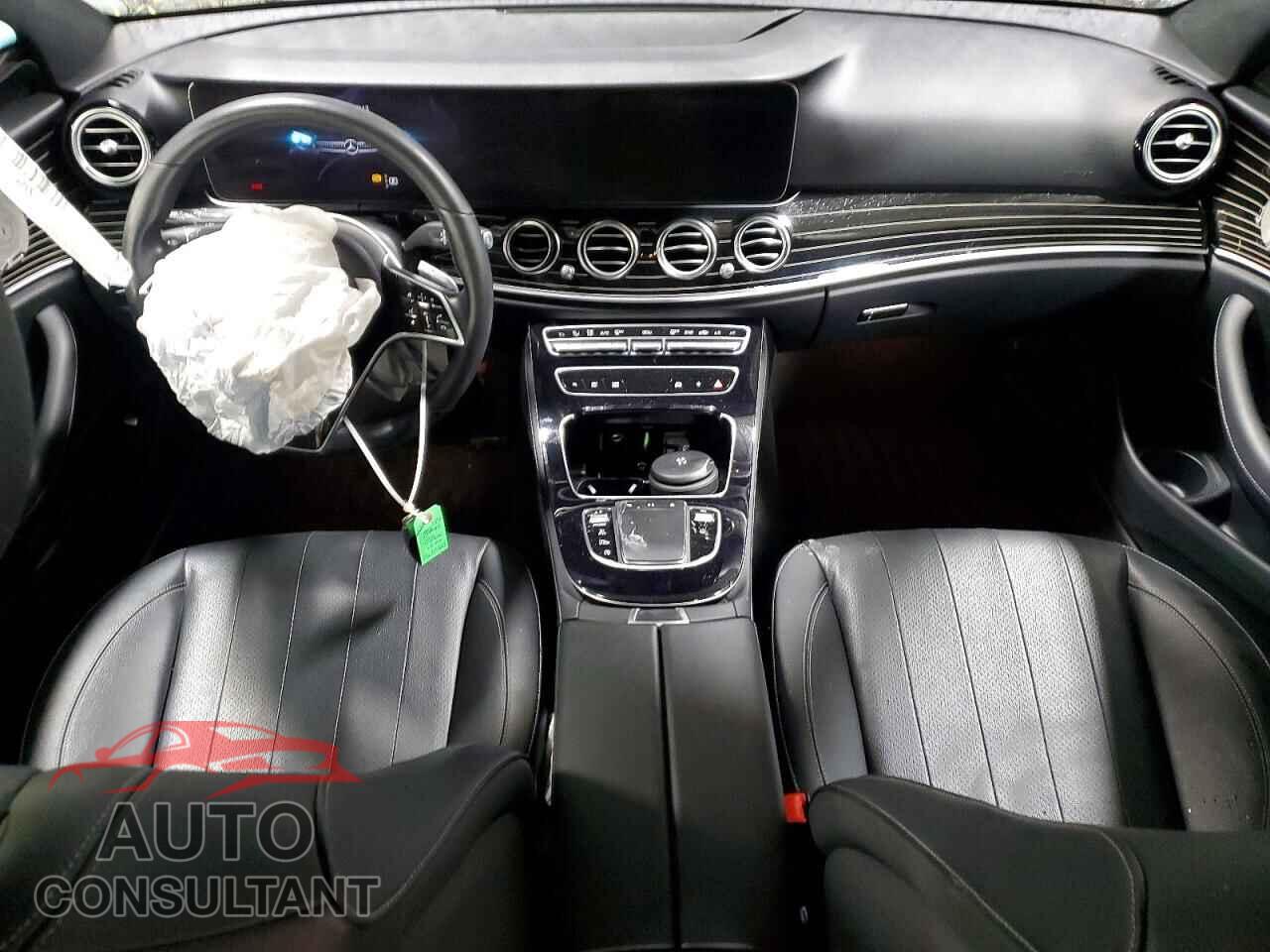 MERCEDES-BENZ E-CLASS 2023 - W1KZF8EB6PB187876
