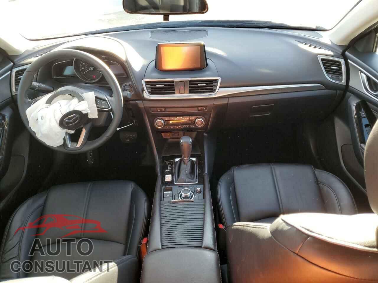 MAZDA 3 2017 - 3MZBN1V74HM113011