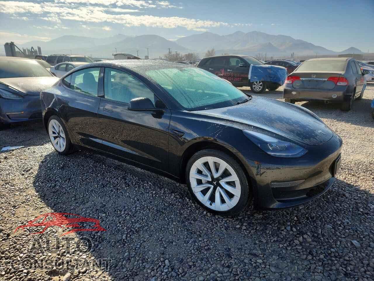 TESLA MODEL 3 2022 - 5YJ3E1EA7NF370232