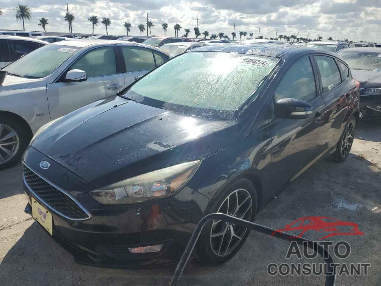 FORD FOCUS 2018 - 1FADP3M24JL308840