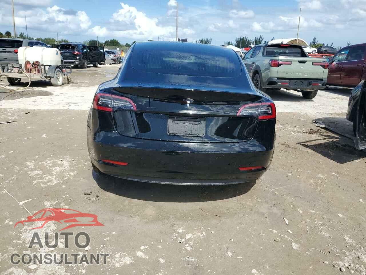 TESLA MODEL 3 2020 - 5YJ3E1EA4LF797915