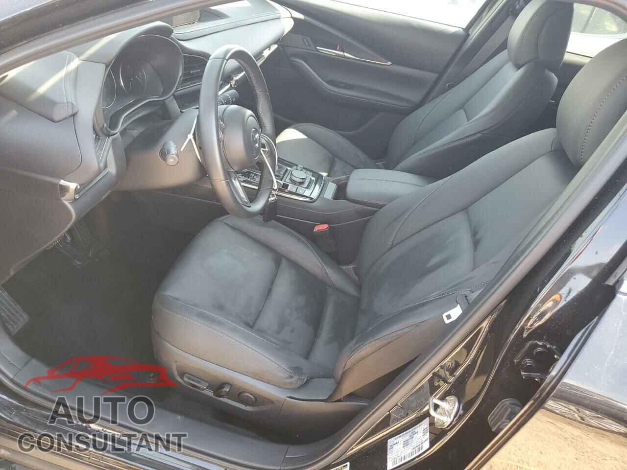 MAZDA CX30 2023 - 3MVDMBCM2PM549737