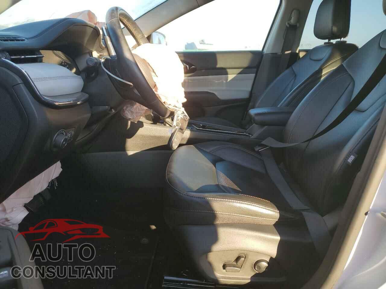 JEEP COMPASS 2022 - 3C4NJDCBXNT153874