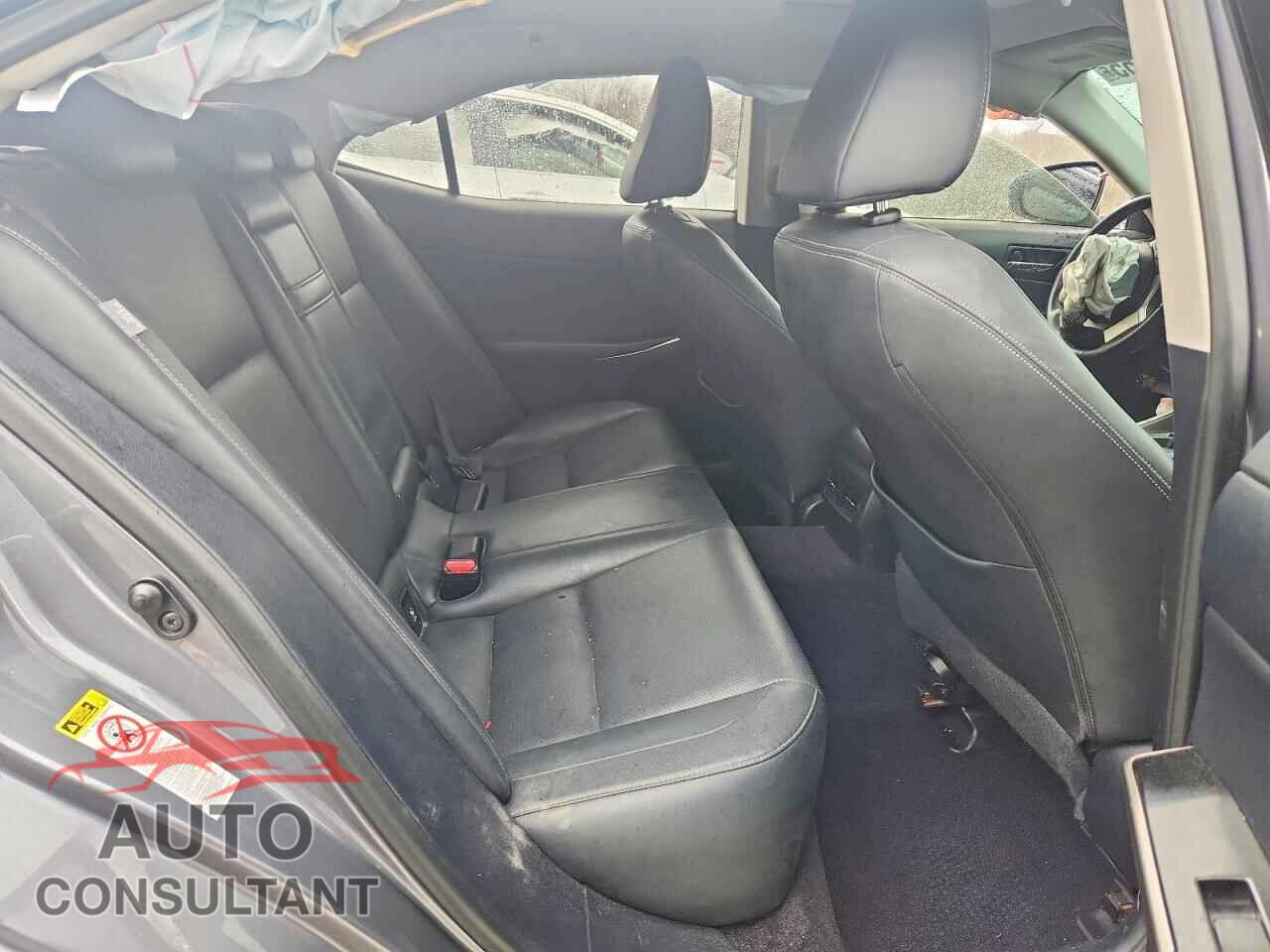 LEXUS IS 2014 - JTHCF1D27E5003547