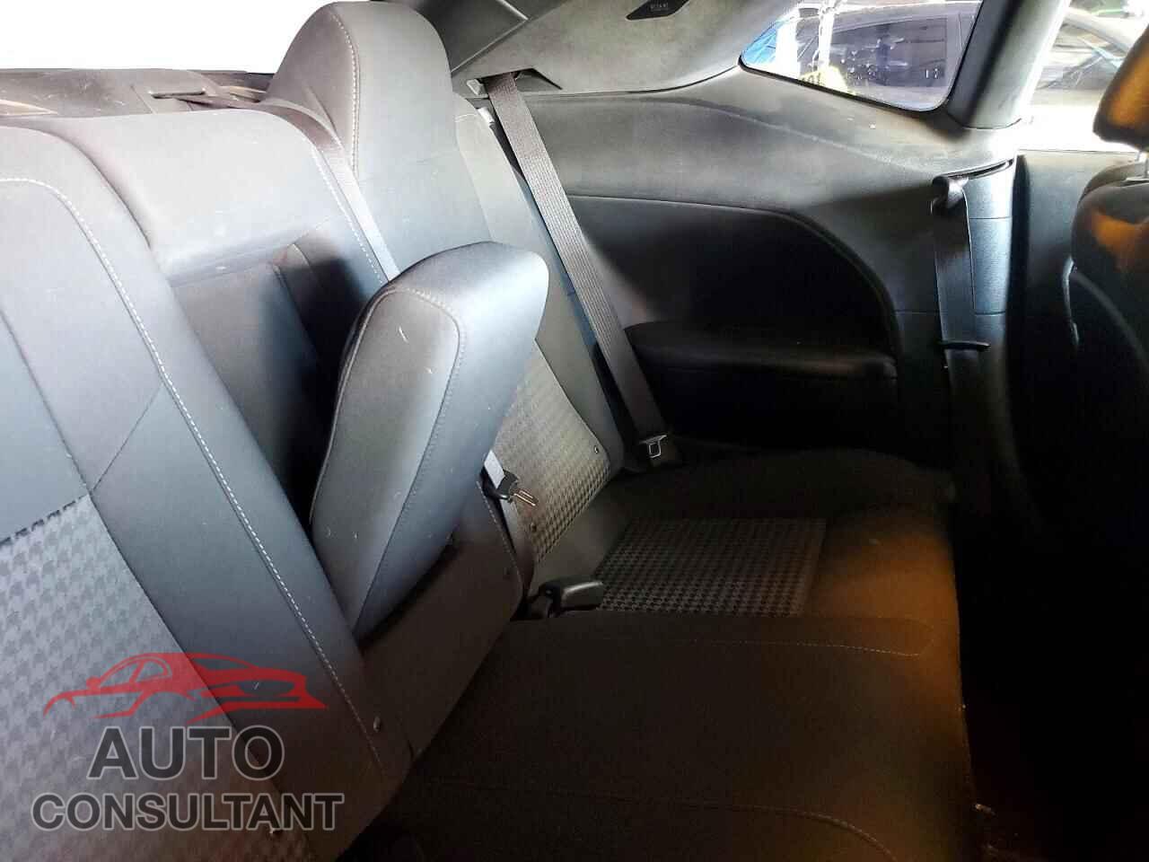 DODGE CHALLENGER 2019 - 2C3CDZBT8KH642174