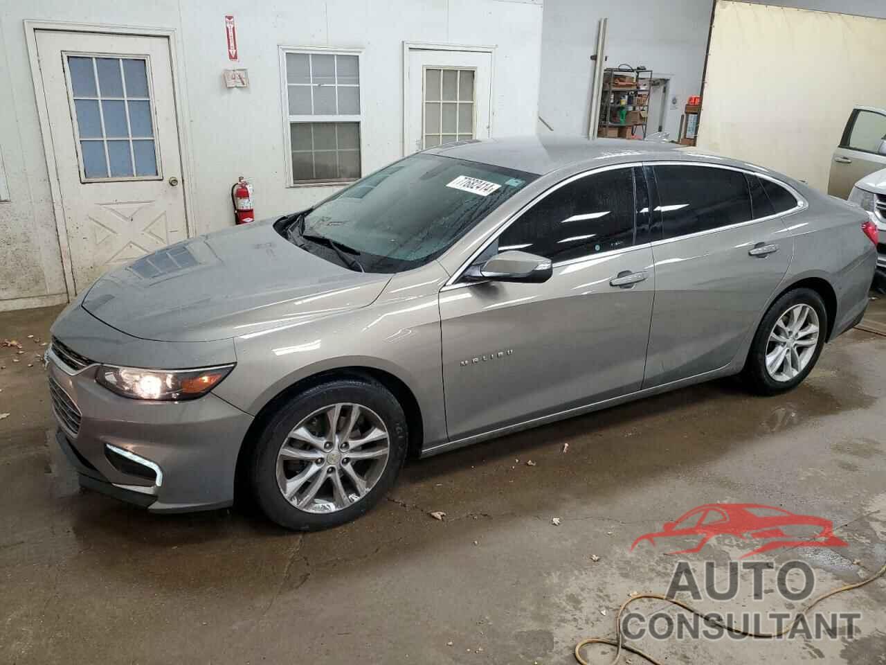 CHEVROLET MALIBU 2017 - 1G1ZE5STXHF158375