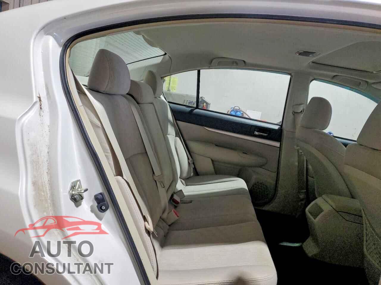 SUBARU LEGACY 2014 - 4S3BMBD63E3015220