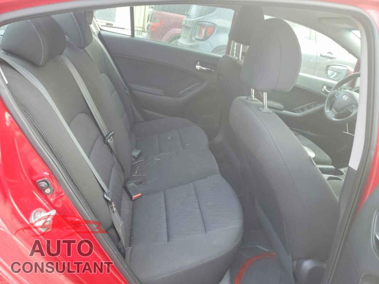 KIA FORTE 2016 - KNAFK4A64G5459329