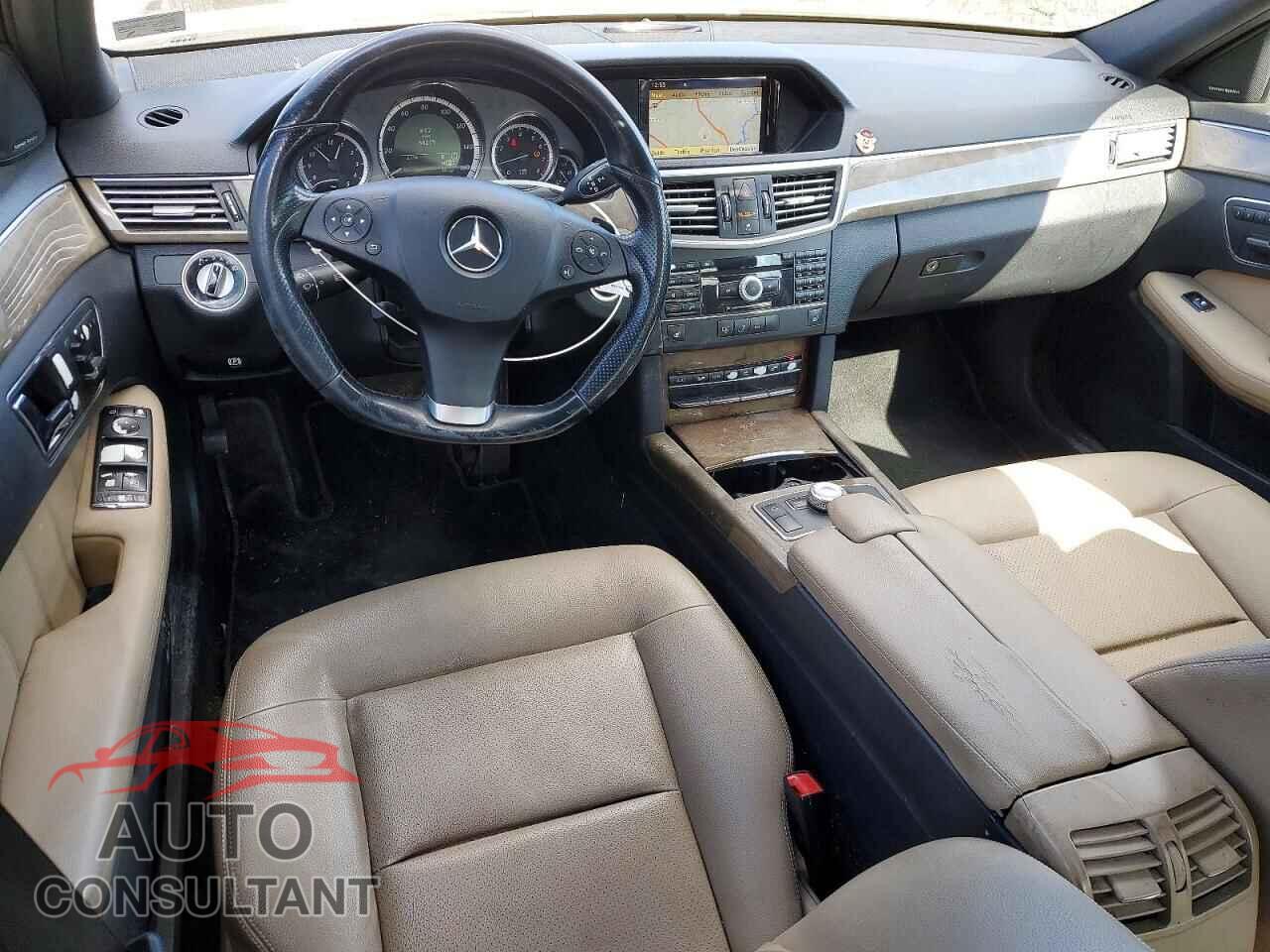MERCEDES-BENZ E-CLASS 2010 - WDDHF5GB8AA100547