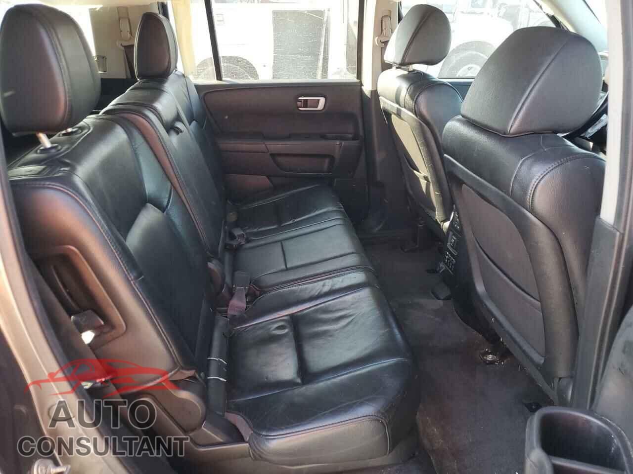 HONDA PILOT 2012 - 5FNYF4H62CB064709