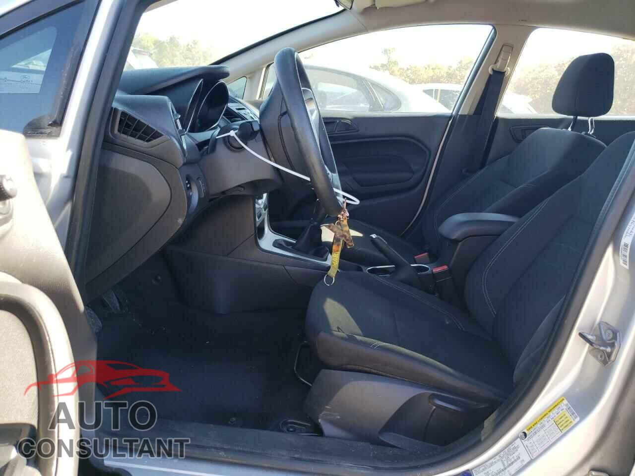 FORD FIESTA 2017 - 3FADP4EJ1HM147304