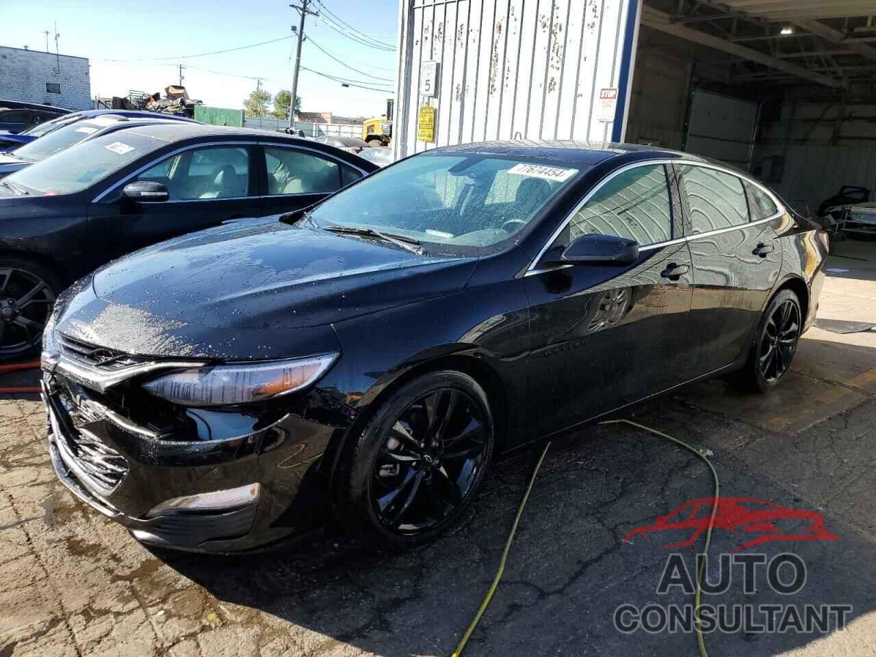 CHEVROLET MALIBU 2021 - 1G1ZD5ST0MF083084