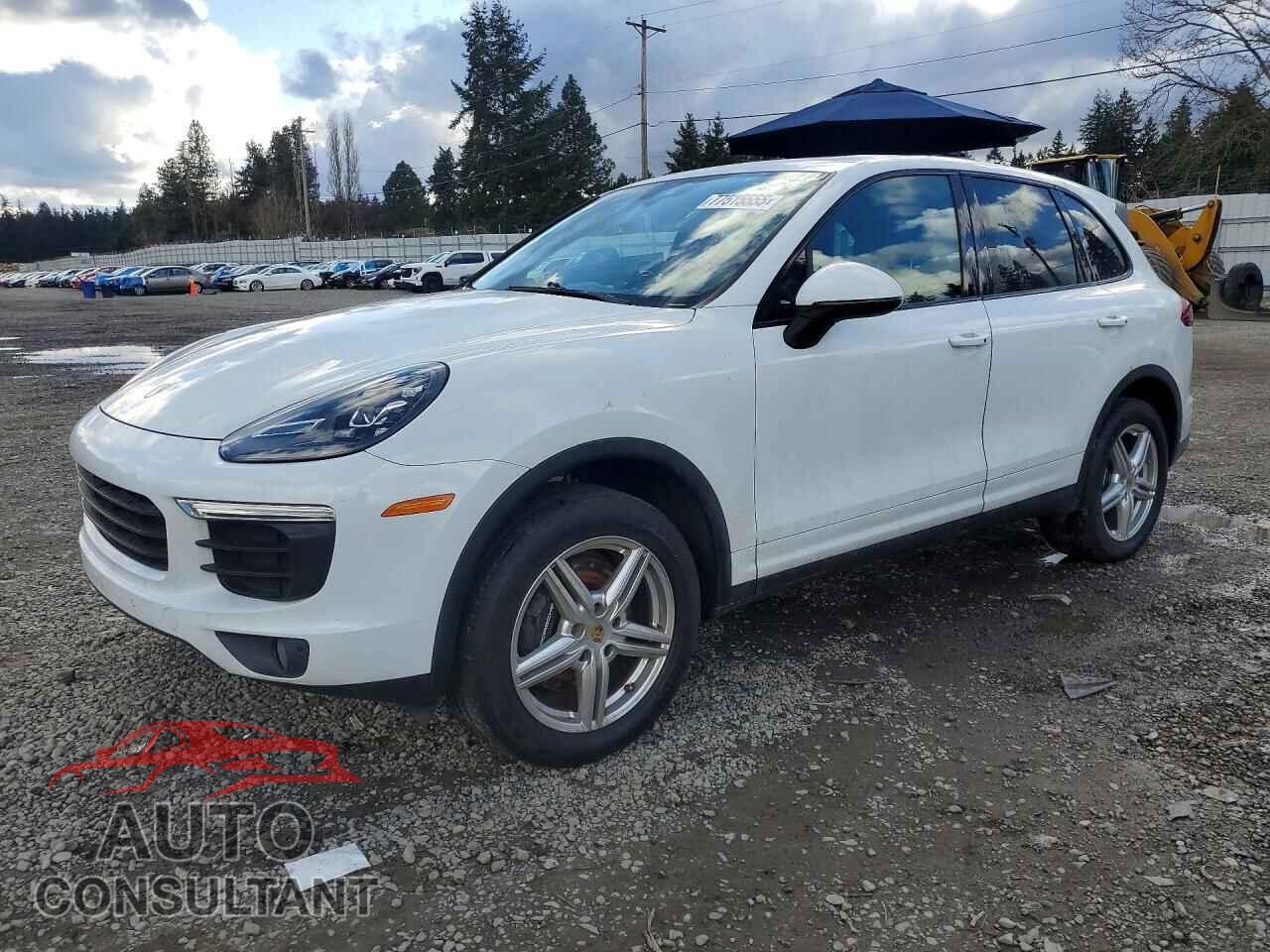 PORSCHE CAYENNE 2016 - WP1AA2A21GLA10086