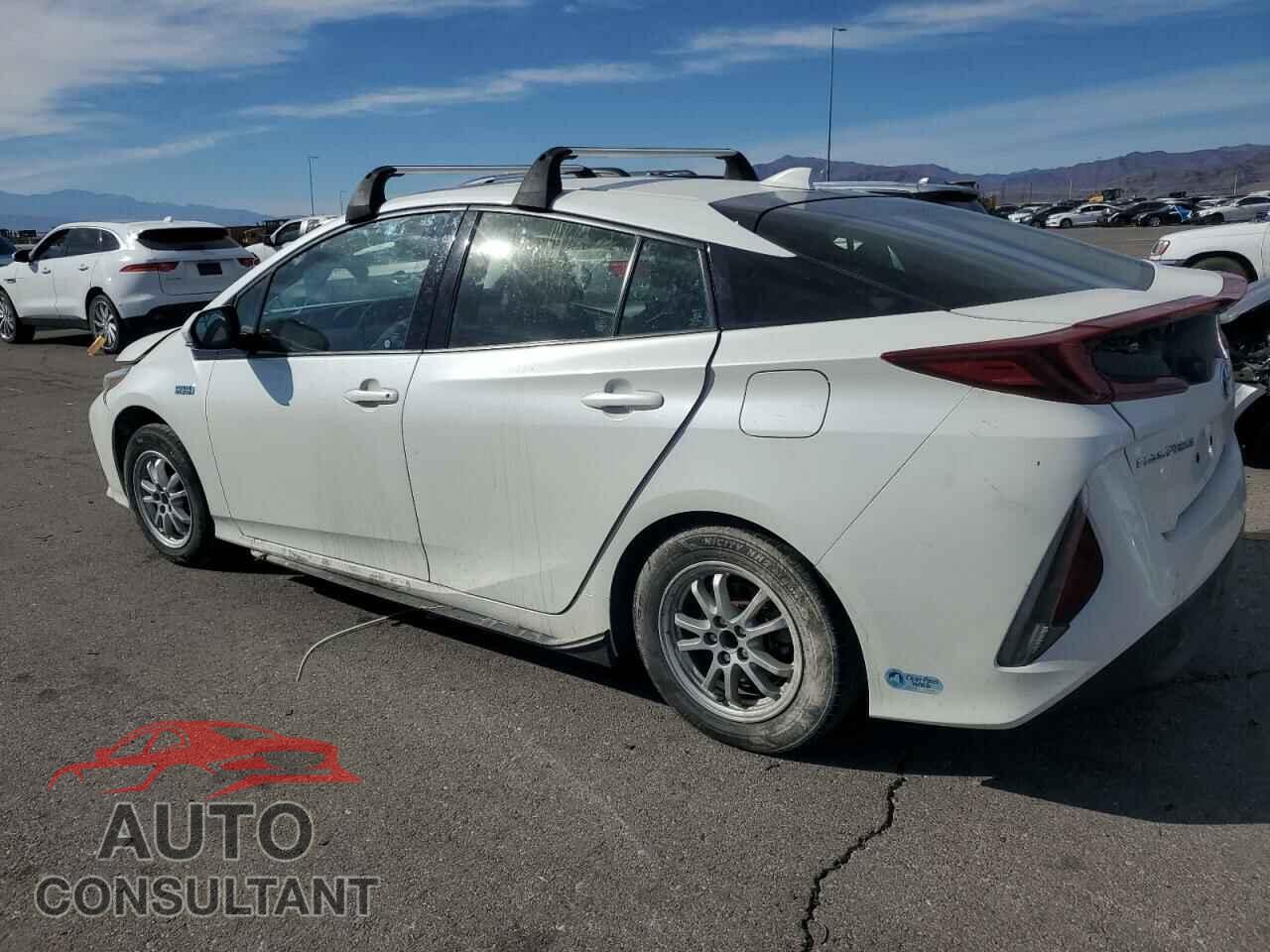 TOYOTA PRIUS 2017 - JTDKARFP8H3012129