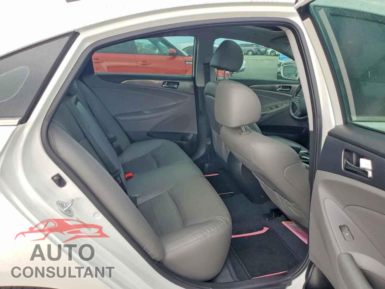 HYUNDAI SONATA 2014 - KMHEC4A45EA112442