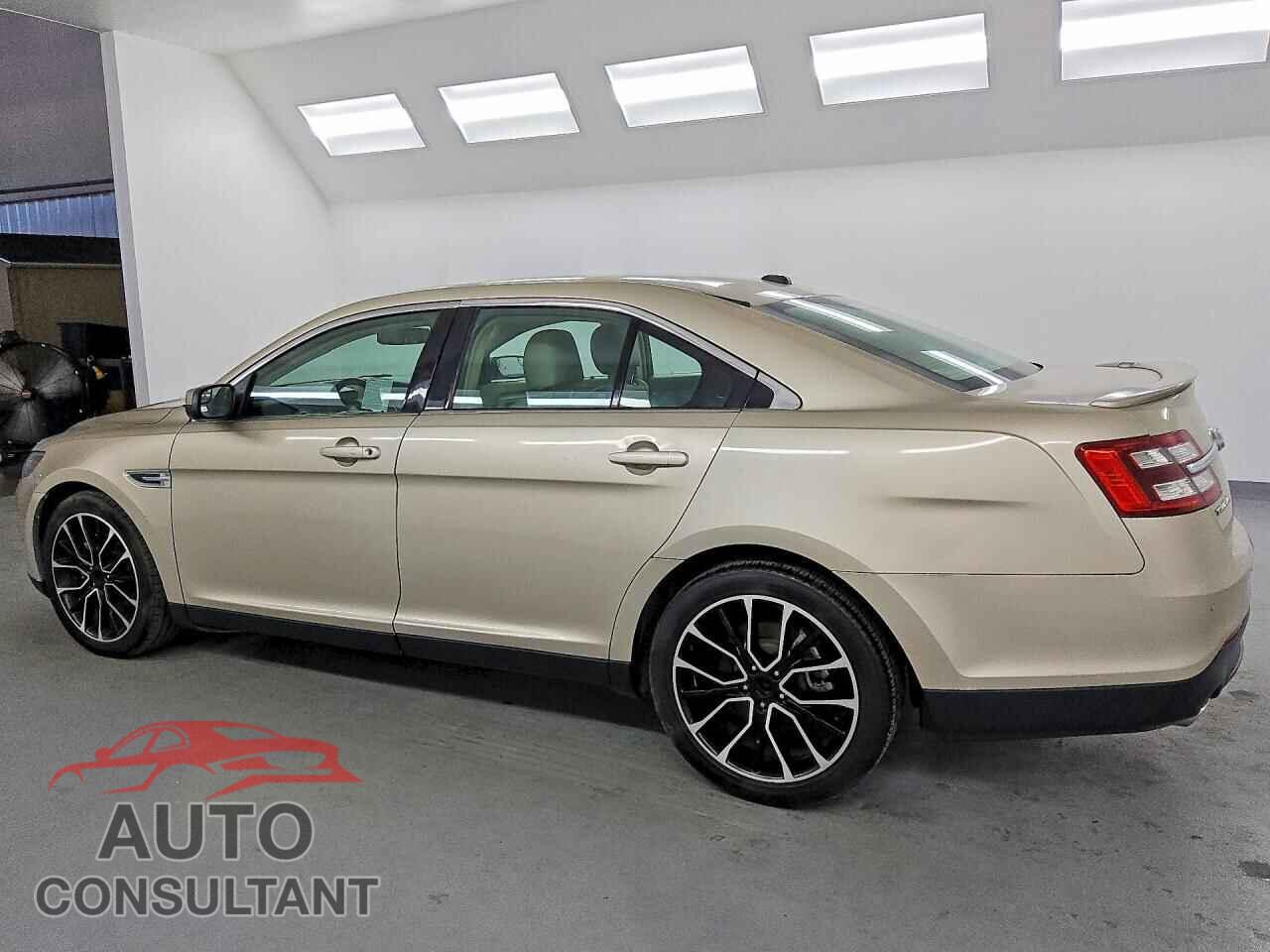 FORD TAURUS 2017 - 1FAHP2H86HG137540